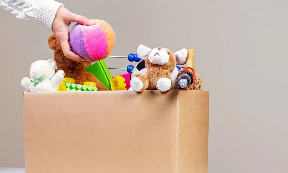 Looking To Give to Charity: 4 Donation Suggestions